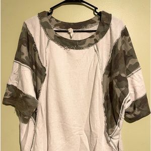 2xl women’s camo and cream shirt